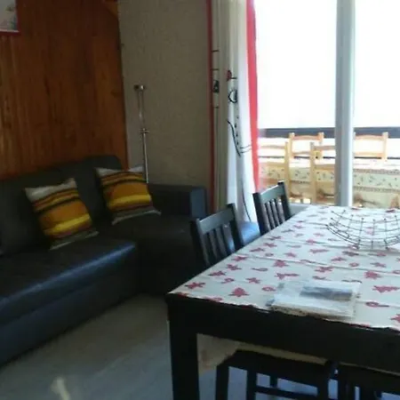 Cote Montagne Apartment *